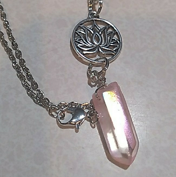 Lotus pendent w pink aura crystal point necklace - Picture 6 of 15